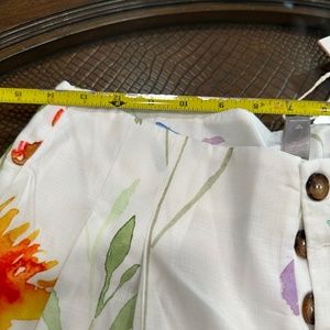 Floral crop pants